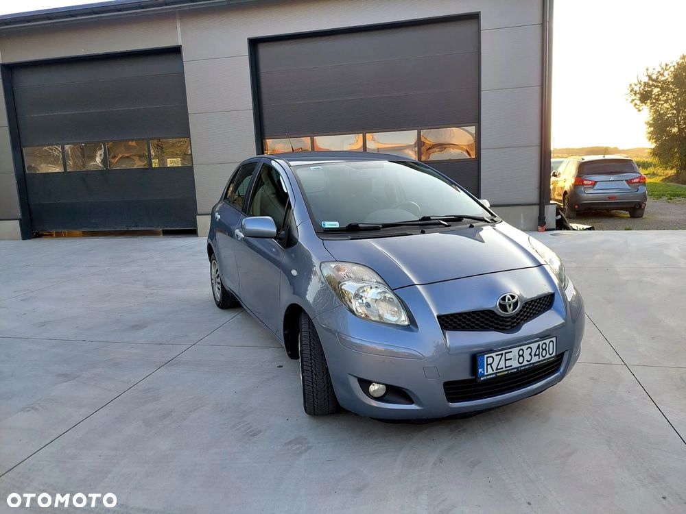 Toyota Yaris - 3