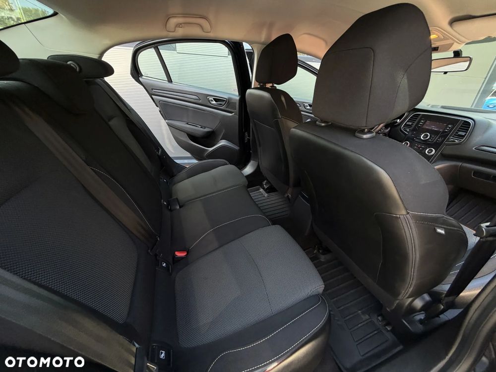 Renault Megane 1.6 SCe Intens - 17