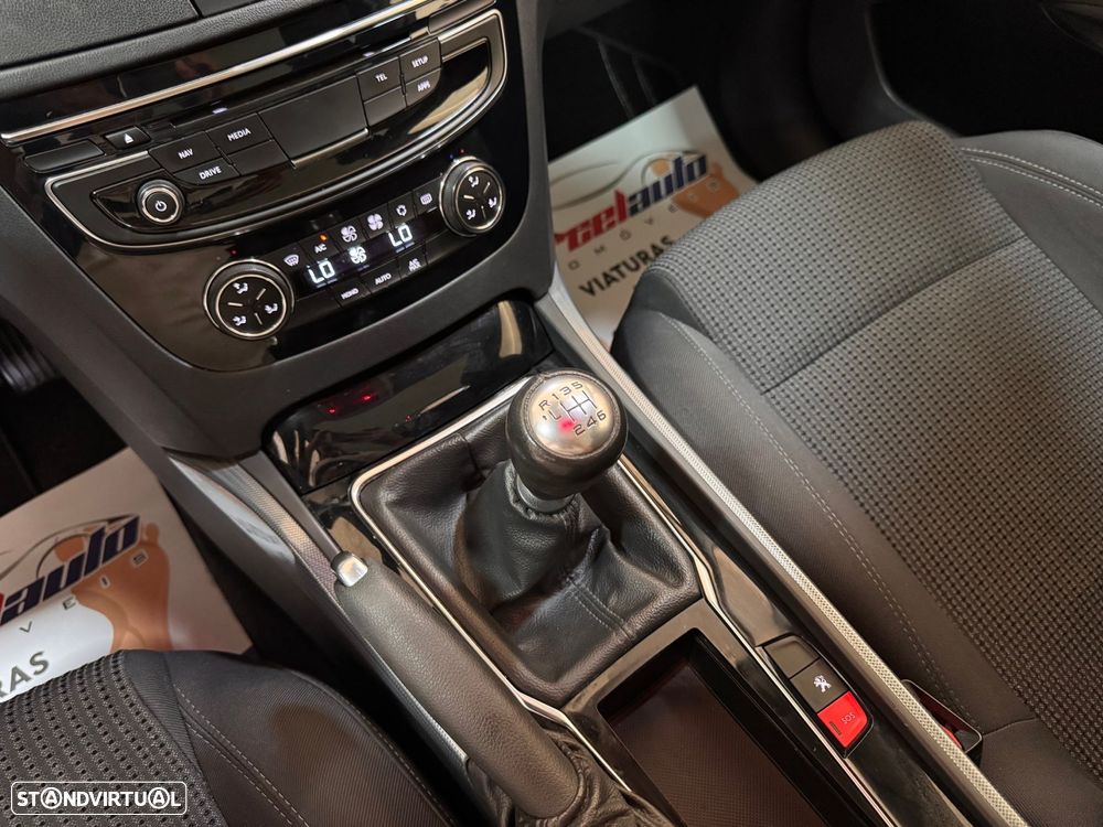Peugeot 508 SW 1.6 BlueHDi Active - 27