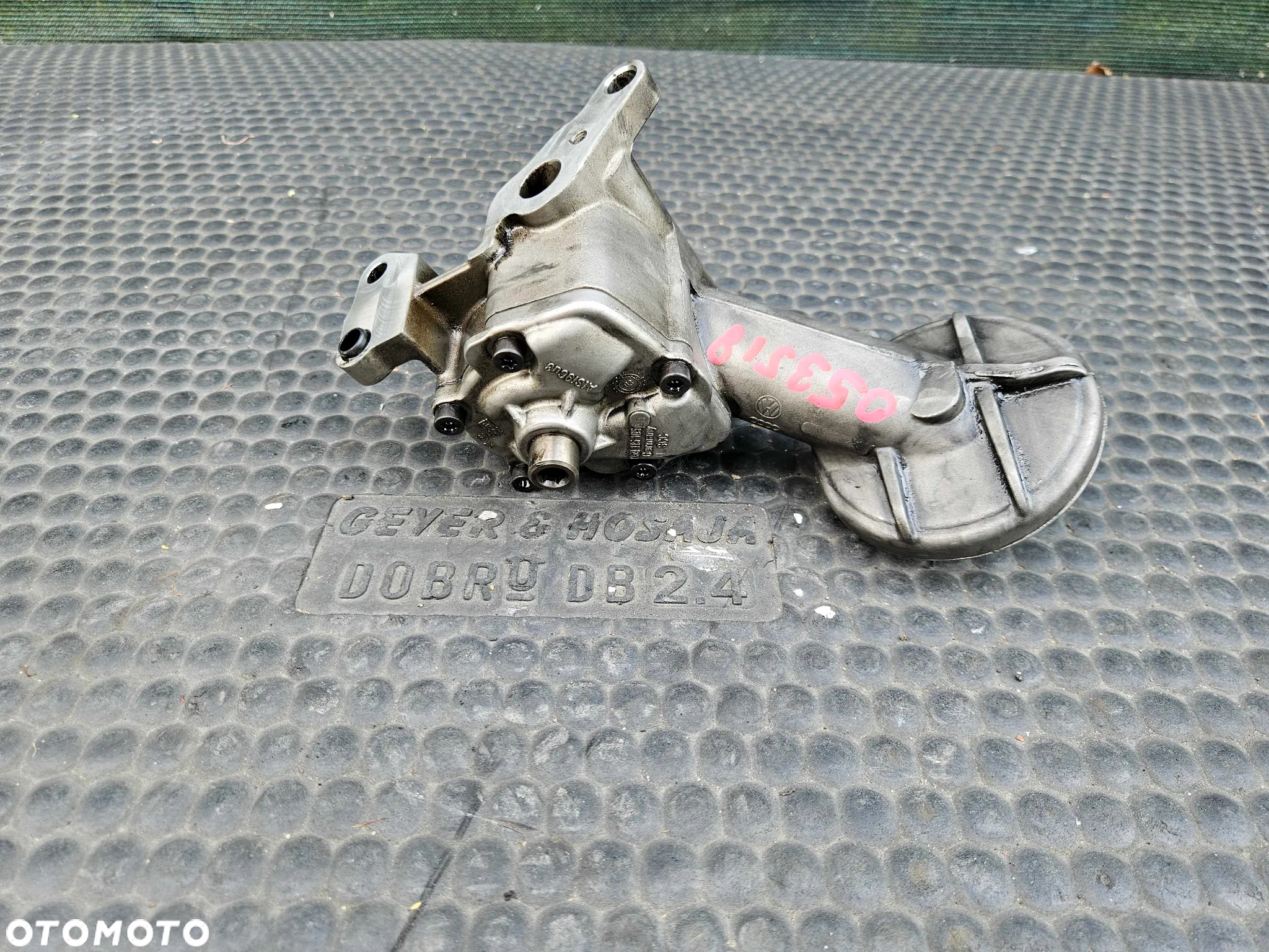 Pompa Oleju 059115105AD Smarowanie Silnika 2.7 3.0 TDI V6 Audi A4 B7 A6 C6 VW - 9