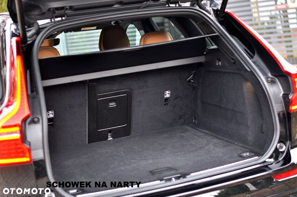 Volvo XC 60 B4 D Geartronic RDesign - 18