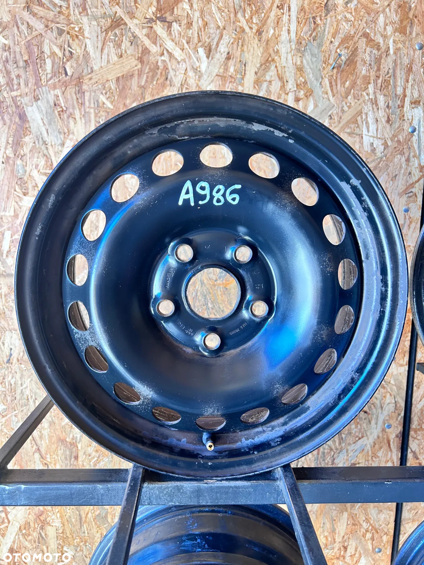 4 FELGI STAL. VW GOLF 5 , 6 , CADDY , TOURAN , SEAT LEON 2 , SKODA OCTAVIA 2 15'' 6J  ET47 - 2