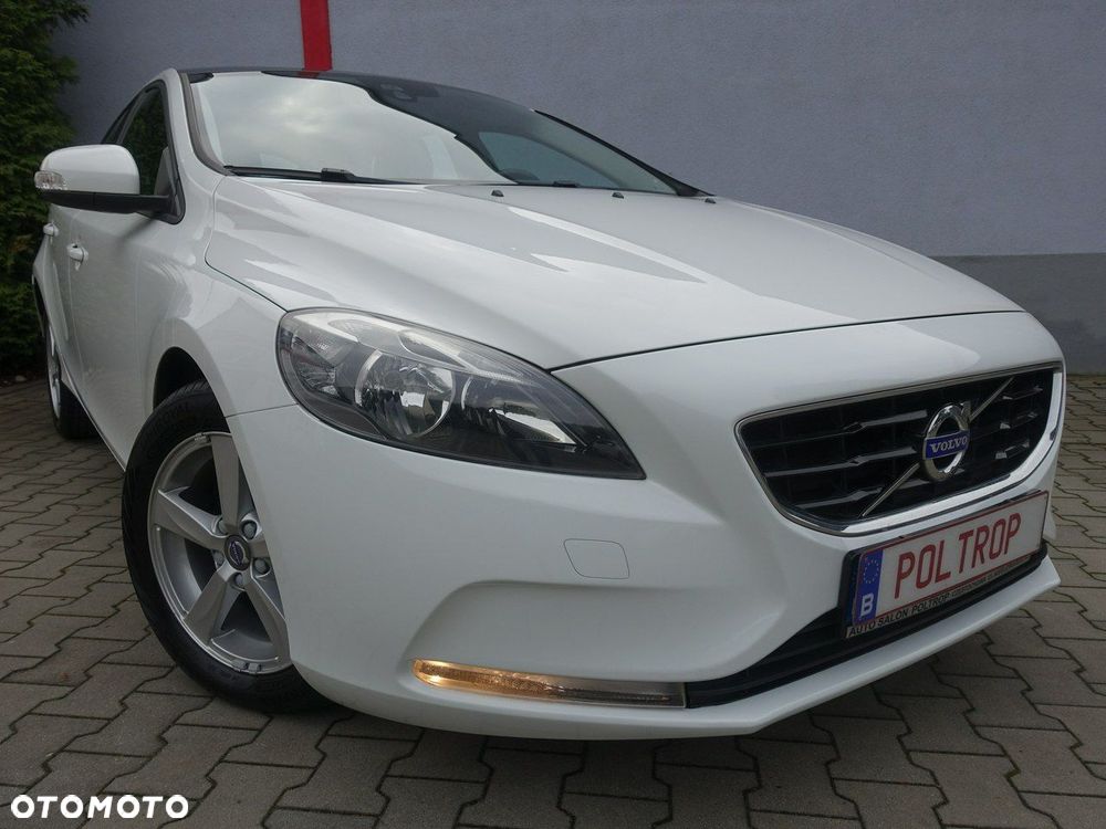 Volvo V40 T2 Kinetic - 4