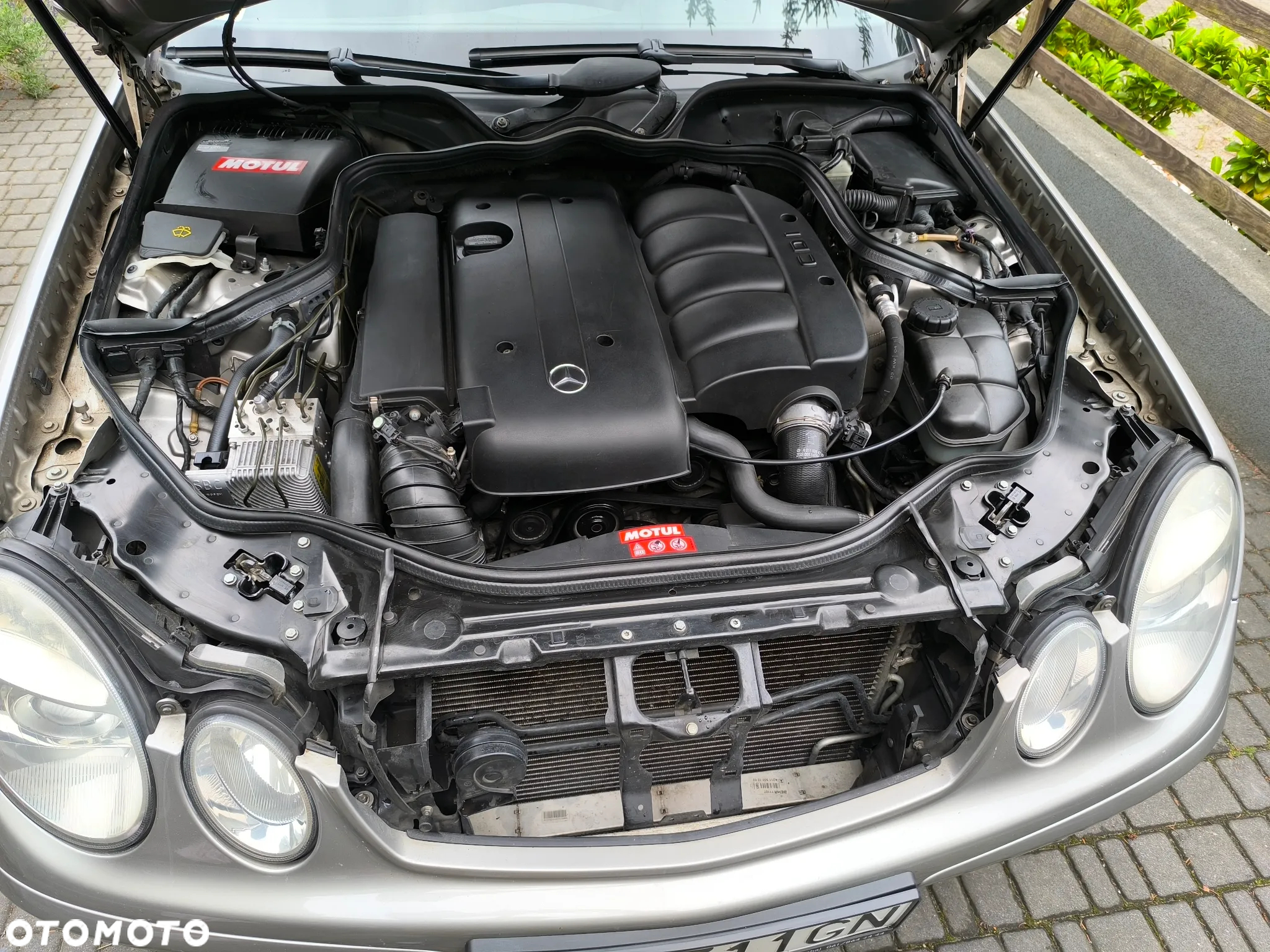 Mercedes-Benz Klasa E 220 CDI Automatik Classic DPF - 2