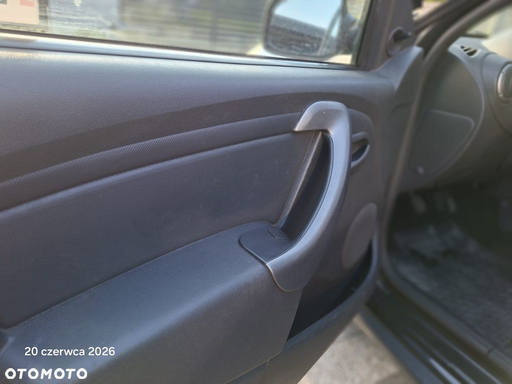 Dacia Duster 1.6 SL Garmin - 17
