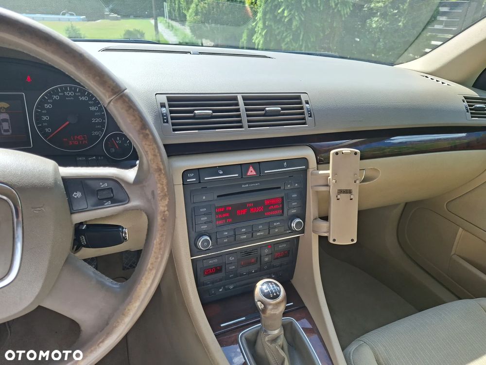 Audi A4 Limousine 2.0 TDI - 7