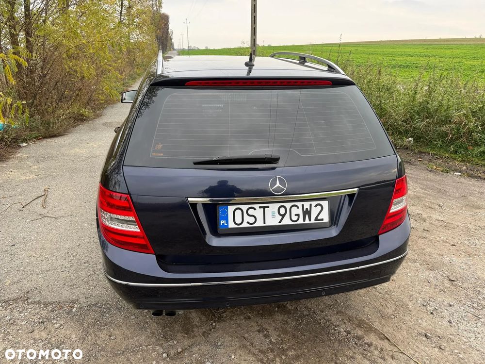 Mercedes-Benz Klasa C 200 CDI BlueEff Avantgarde - 15