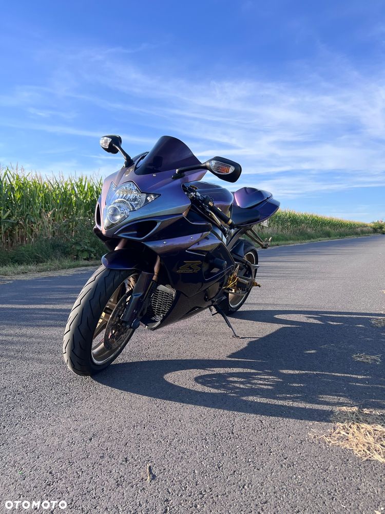 Suzuki GSX-R - 2