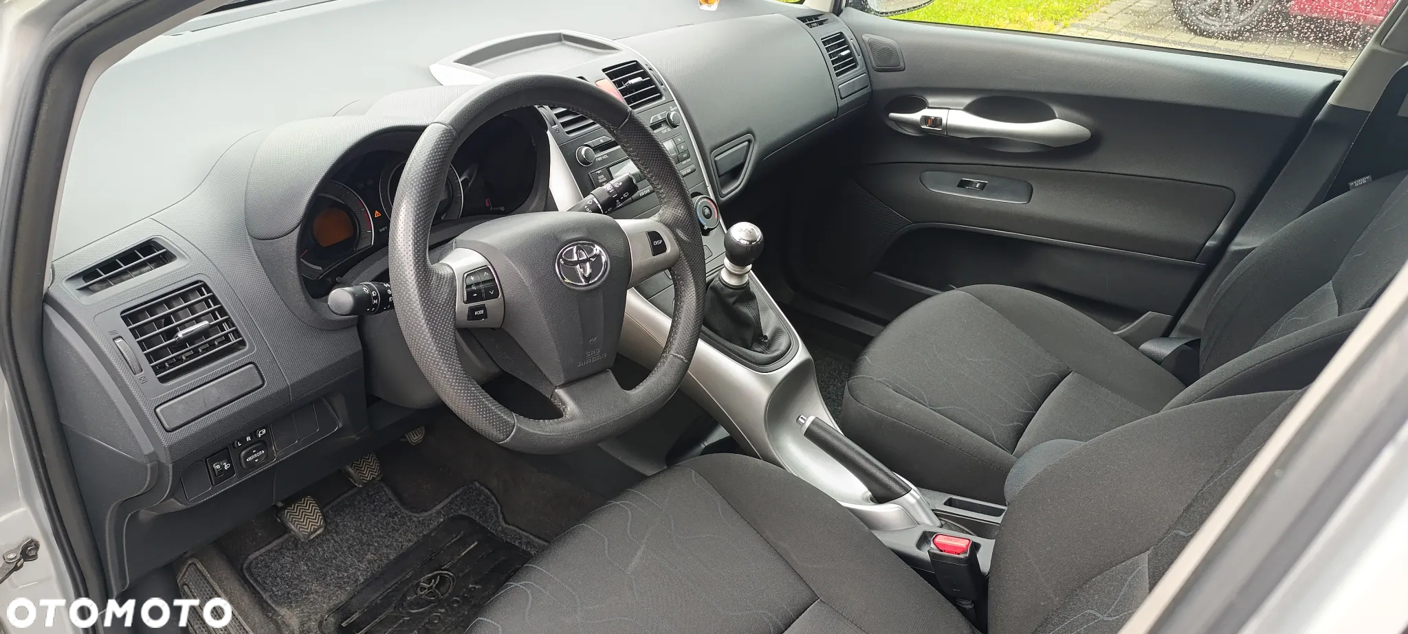 Toyota Auris 1.6 Active - 15