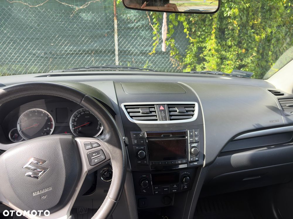 Suzuki Swift - 6