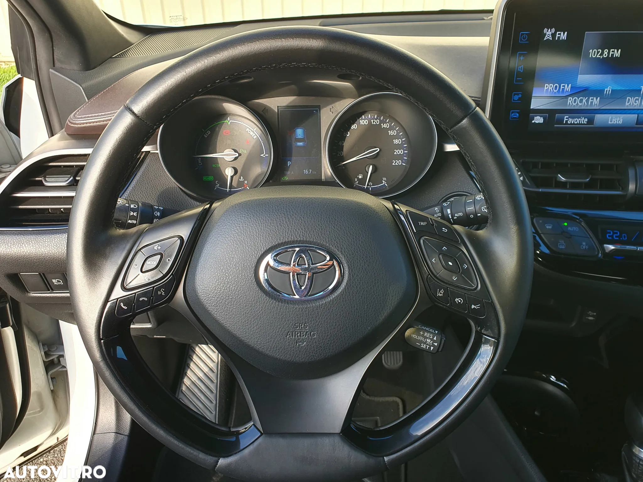 Toyota C-HR - 15