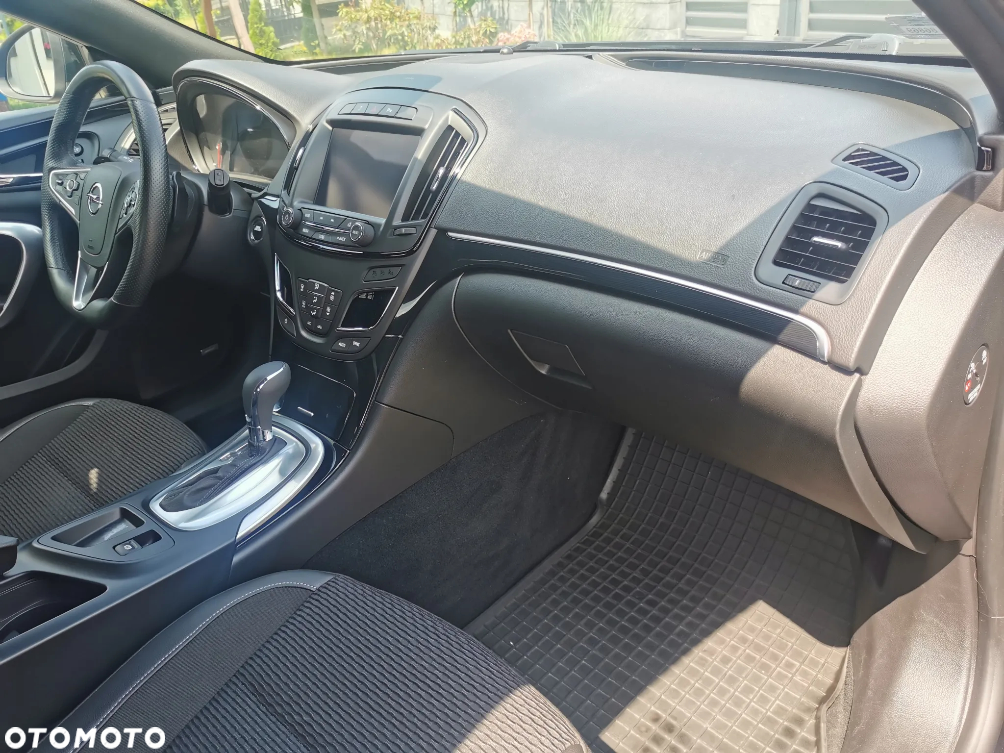 Opel Insignia 1.6 T Cosmo EU6 - 19