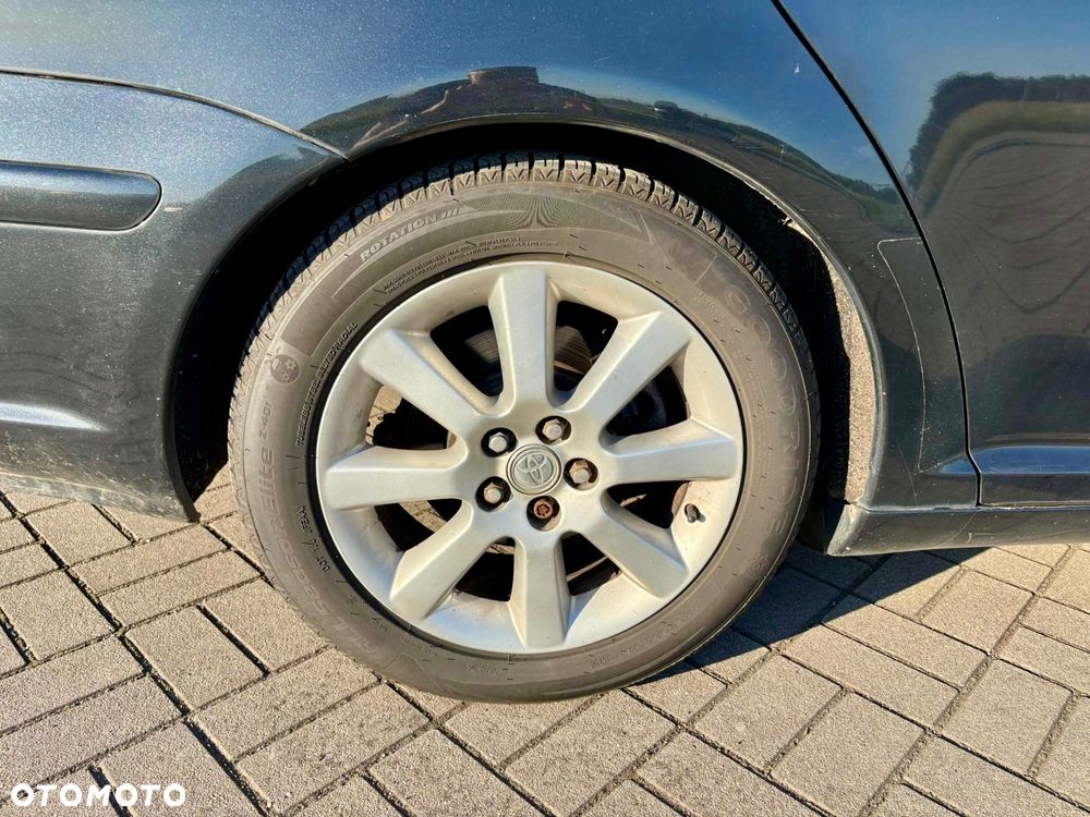 Toyota Avensis 2.0 VVT-i Prestige - 6
