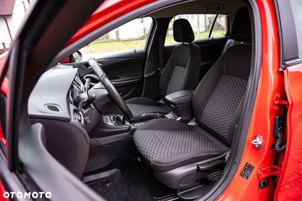 Opel Astra 1.6 CDTI Elite - 12