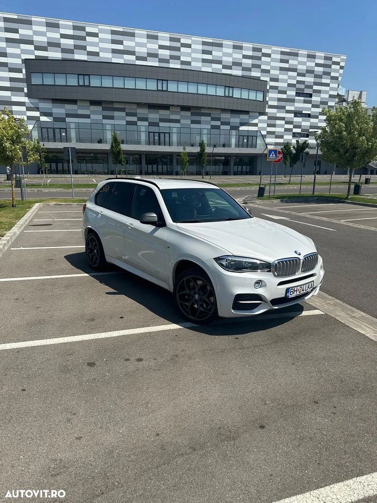 BMW X5 M M50d - 11