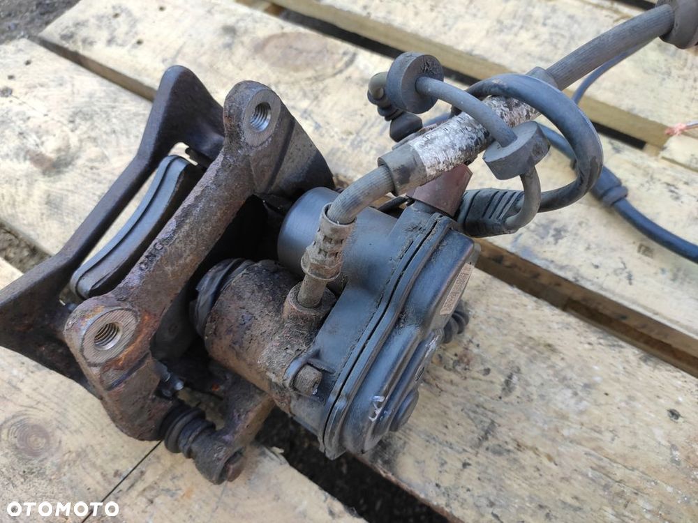 AUDI A7 4G 3.0TDI ELEKTRYCZNY ZACISK HAMULCOWY KLOCKI PRAWY LEWY TYŁ ORYG - 8