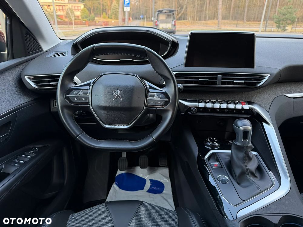 Peugeot 3008 BlueHDi 120 Stop & Start Allure - 17