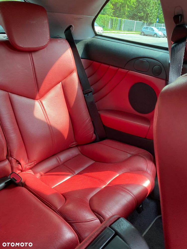Alfa Romeo GT 1.9JTD 16V Distinctive - 10