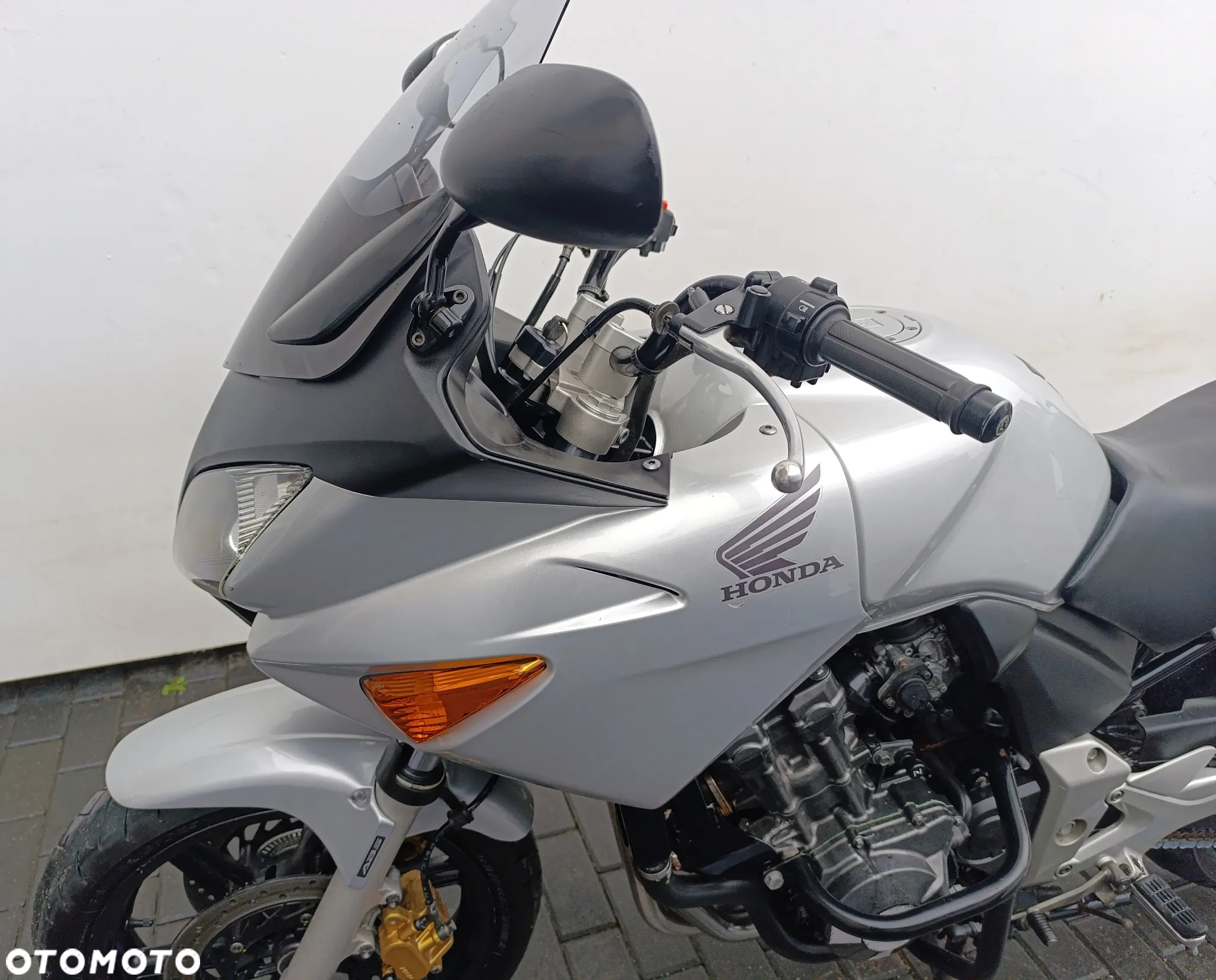 Honda CBF - 11