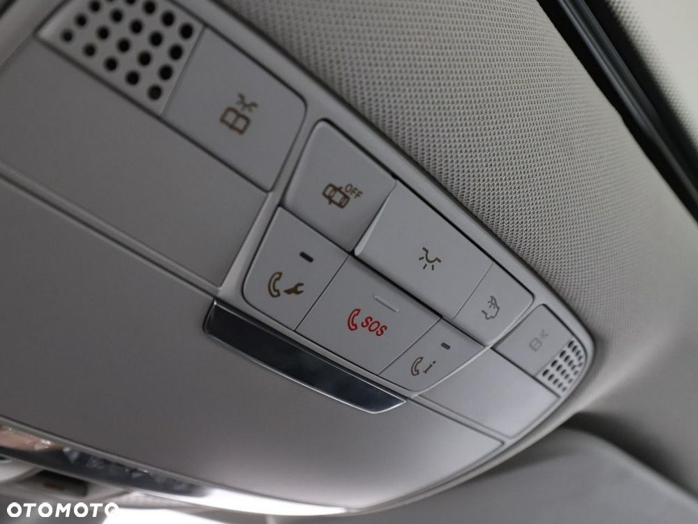 Mercedes-Benz Klasa C 180 7G-TRONIC Avantgarde - 37
