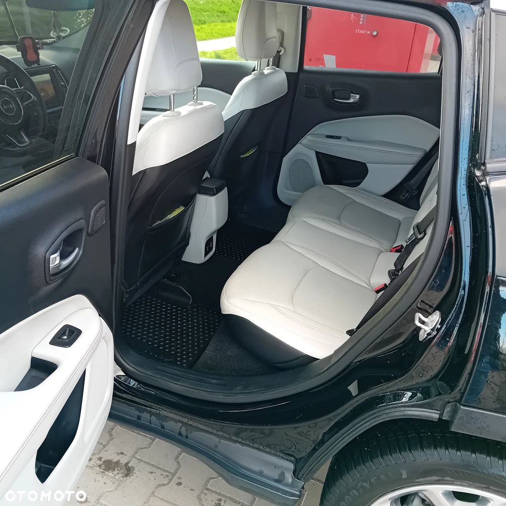 Jeep Compass 1.4 MultiAir Limited - 8