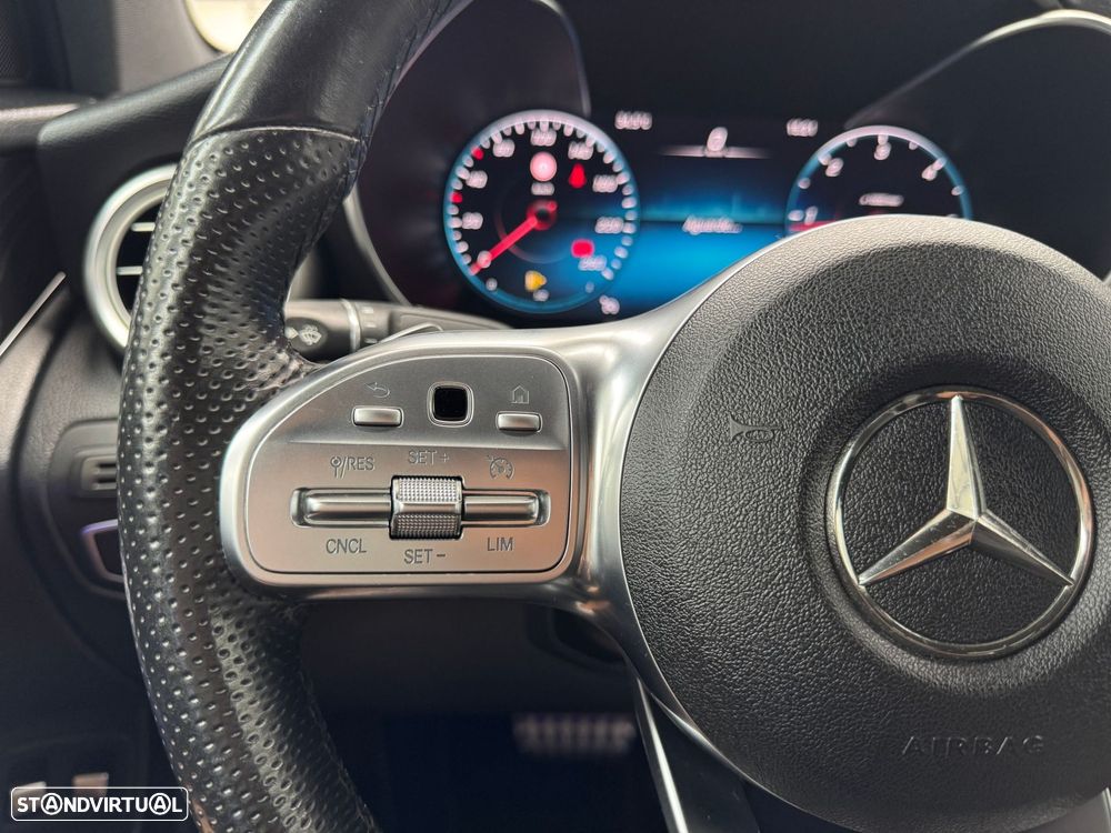 Mercedes-Benz GLC 300 d 4Matic - 23