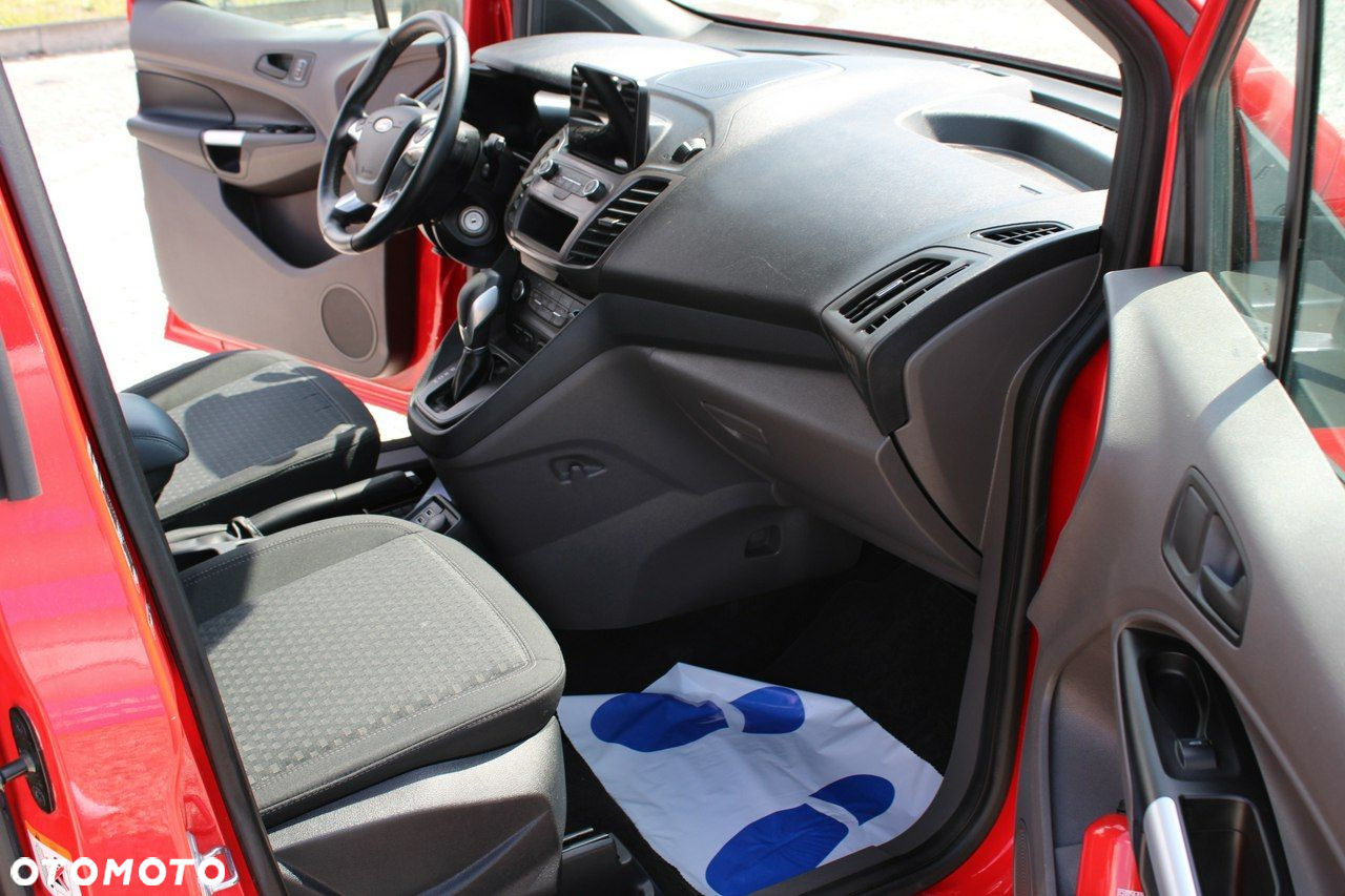 Ford Transit Connect - 32