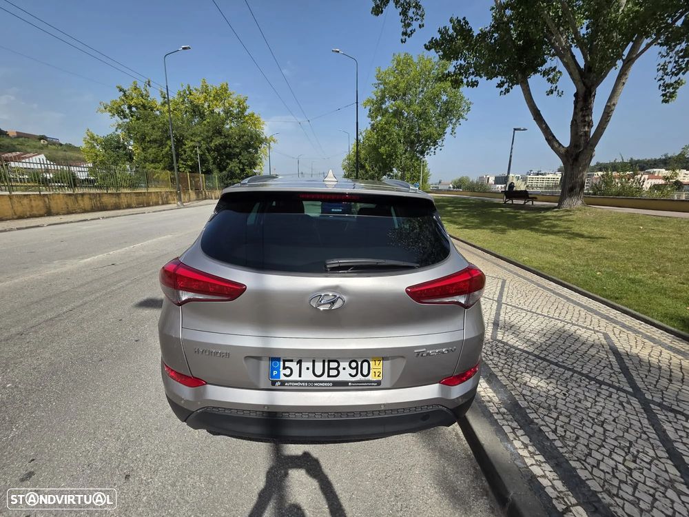 Hyundai Tucson - 13