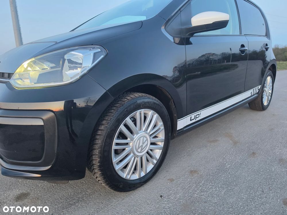 Volkswagen up! (BlueMotion Technology) high - 22