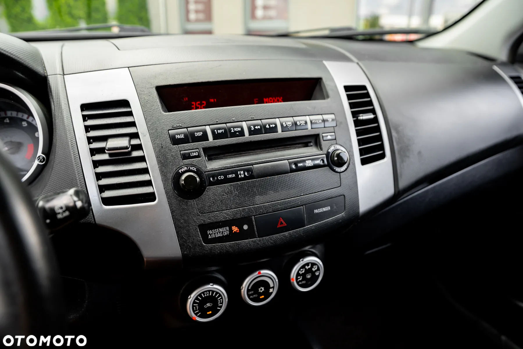 Peugeot 4007 7-Sitzer Sport - 26