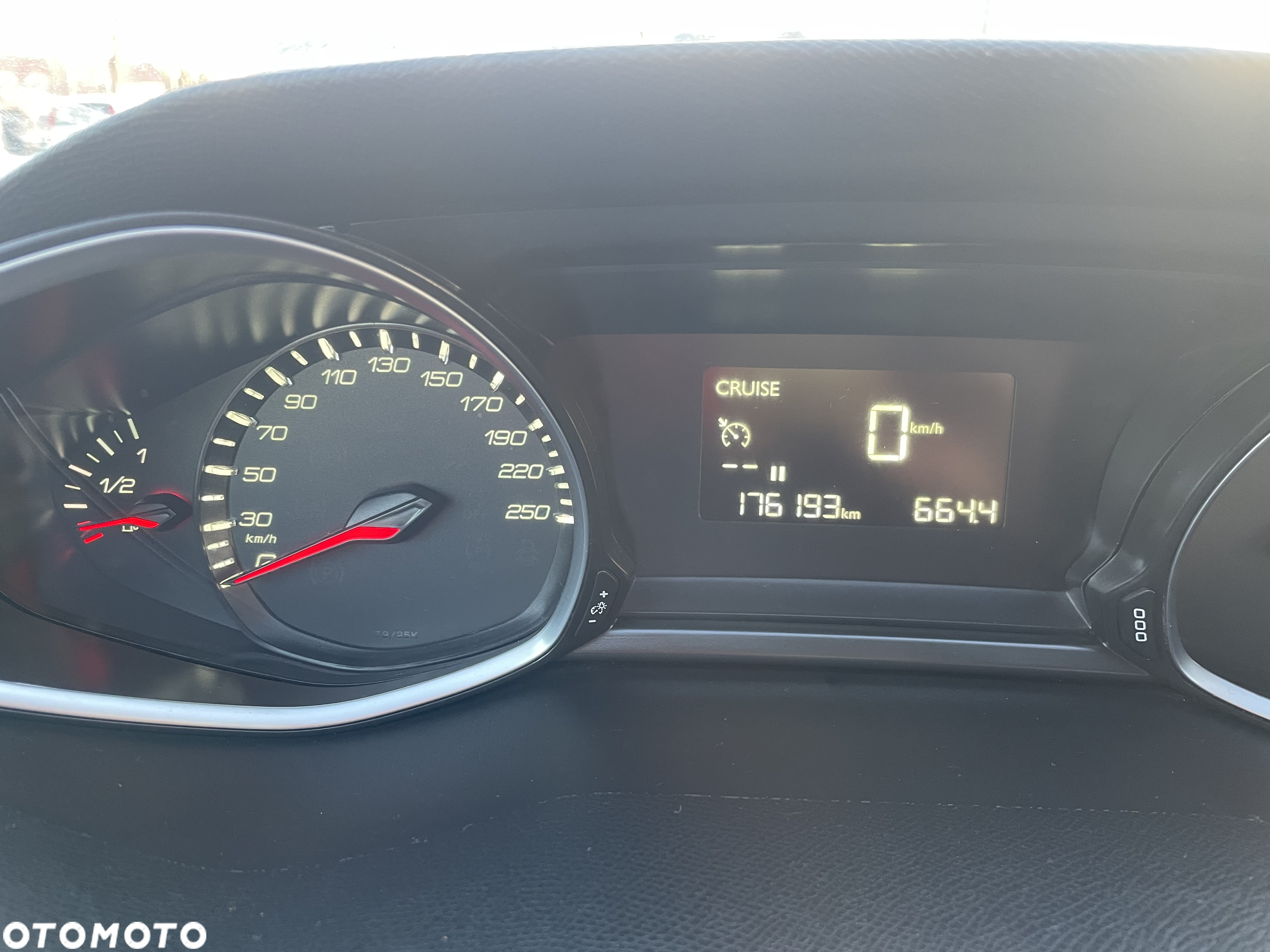 Peugeot 308 - 22