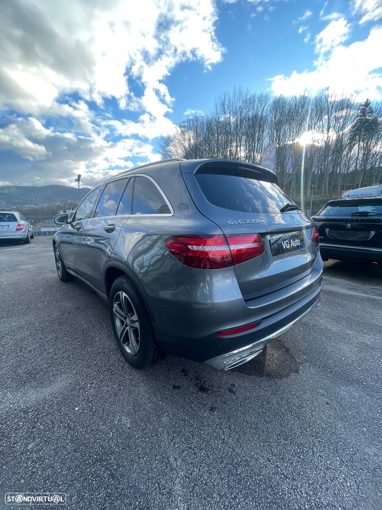 Mercedes-Benz GLC 220 d 4Matic 9G-TRONIC - 4
