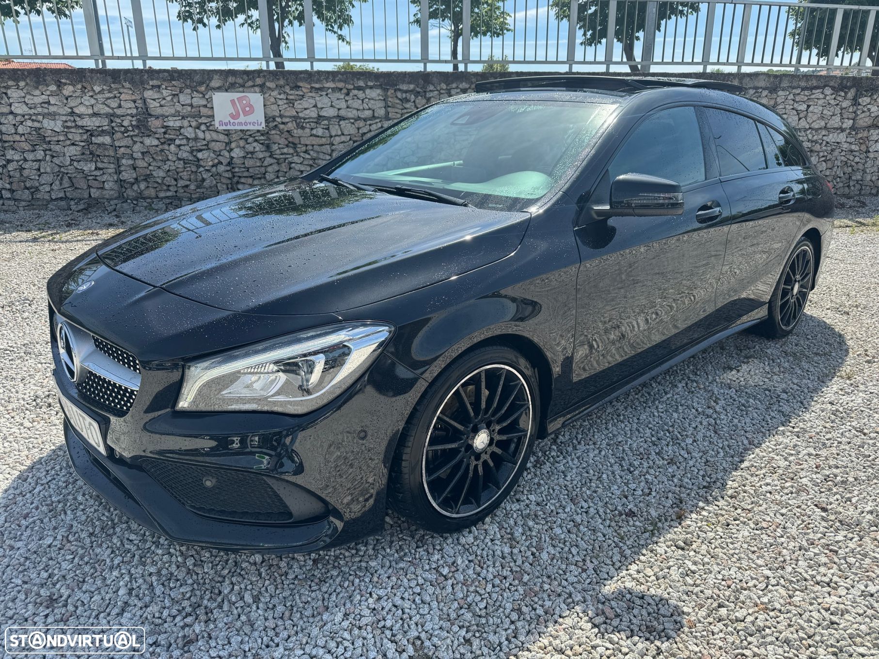 Mercedes-Benz CLA 220 d Shooting Brake AMG Line Aut. - 1