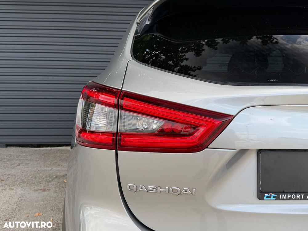 Nissan Qashqai 1.6 DCI TEKNA+ - 29