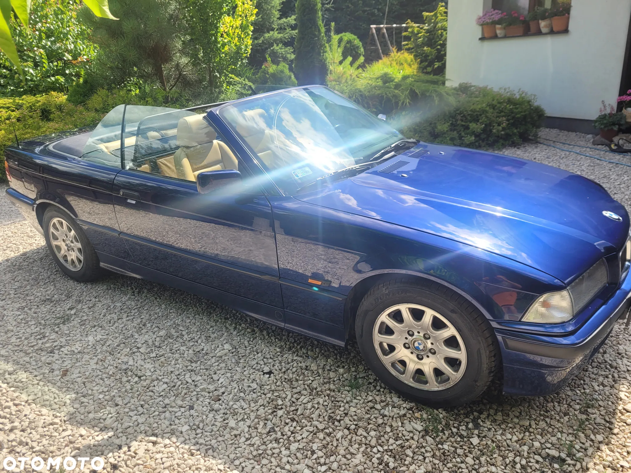 BMW Seria 3 318i Cabriolet - 13