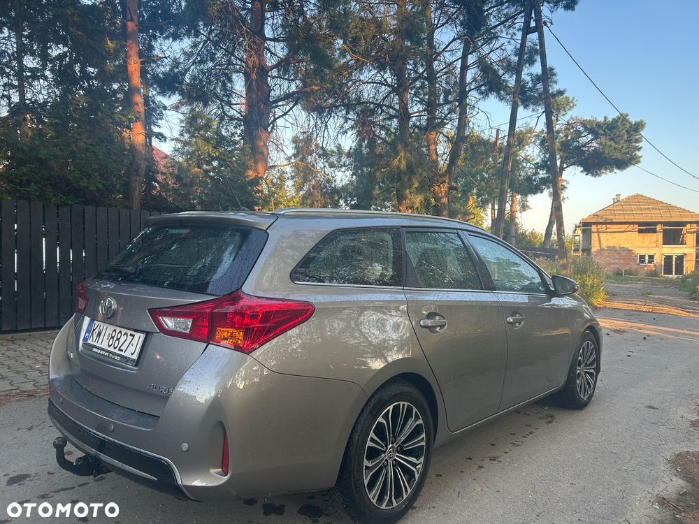 Toyota Auris - 3