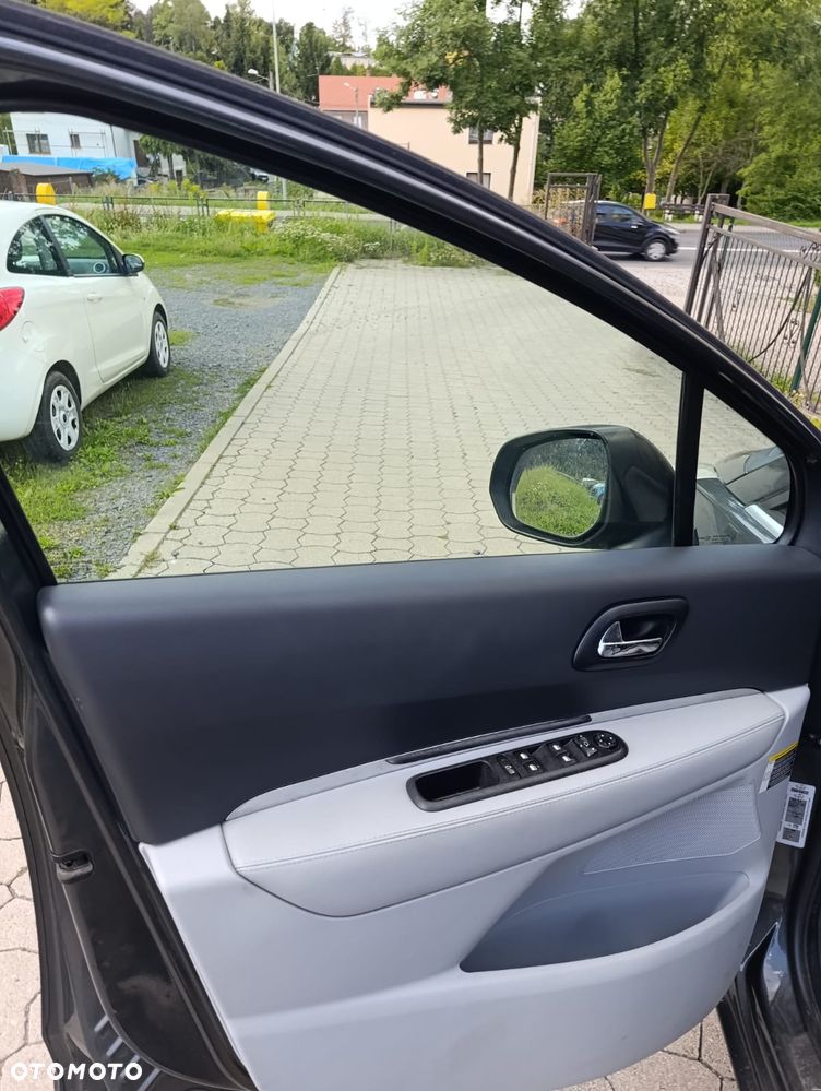 Peugeot 5008 155 THP Active - 16
