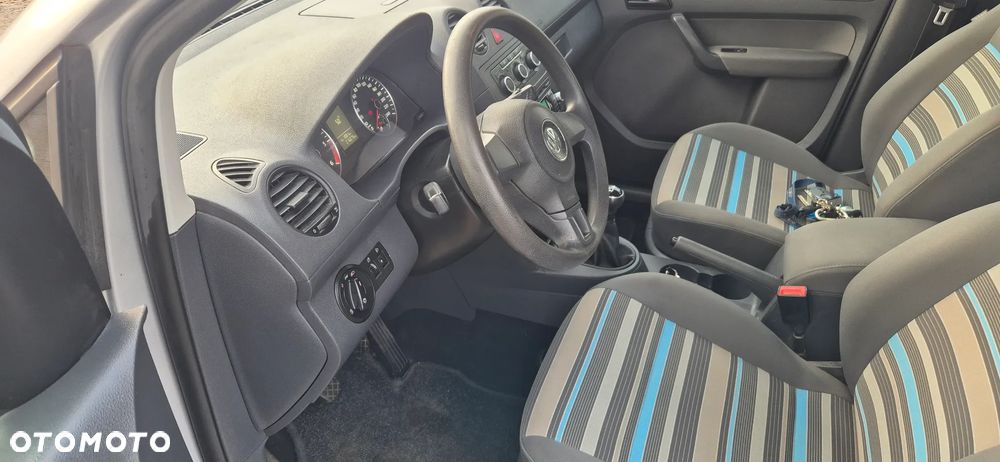 Volkswagen Caddy Comfortline - 15