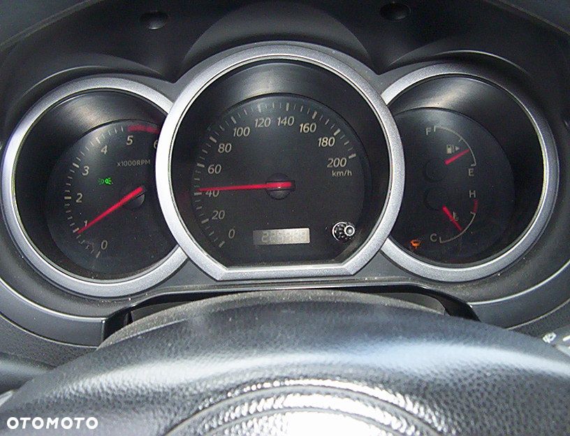 Suzuki Grand Vitara 1.9 DDiS Comfort - 15