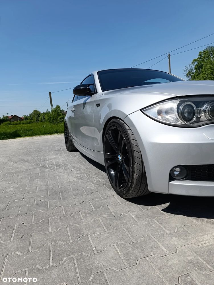 BMW Seria 1 - 22