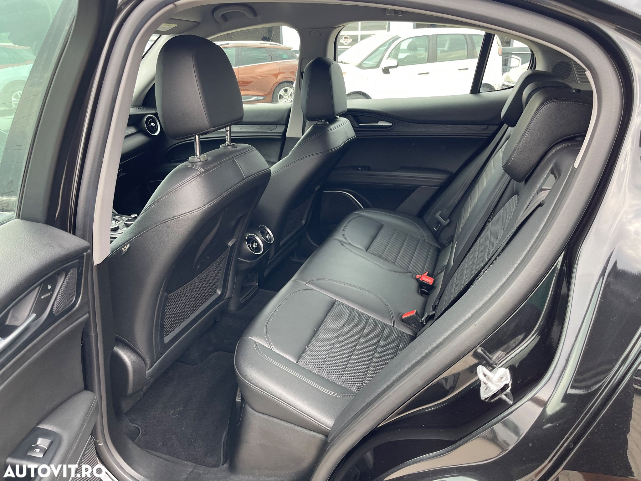 Alfa Romeo Stelvio 2.2 JTDM AT8 Super - 13