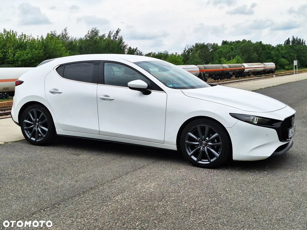 Mazda 3 SKYACTIV-G 2.0 M-Hybrid SELECTION - 29