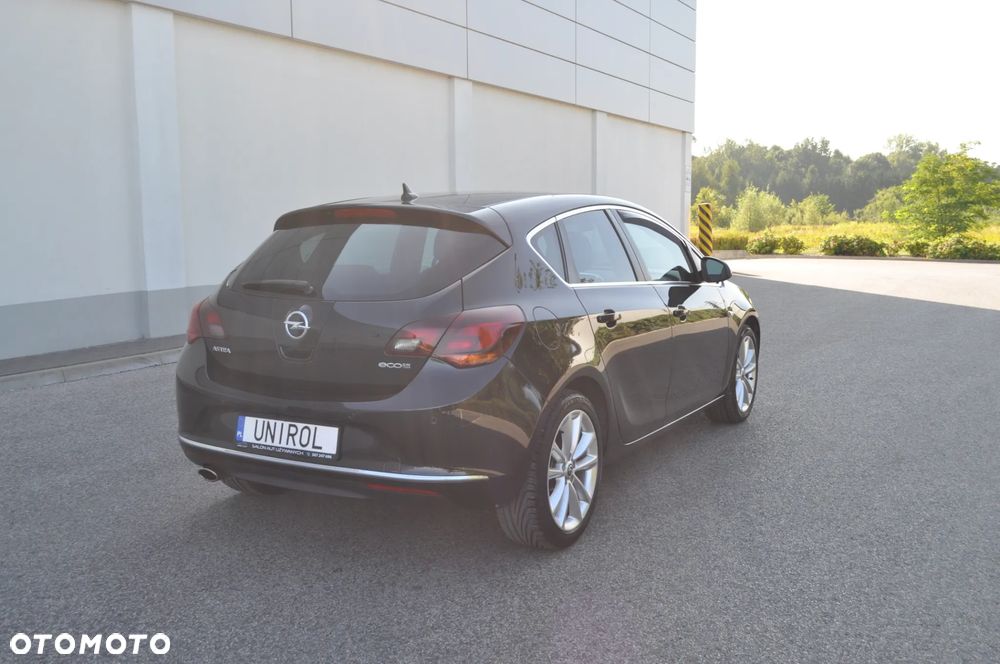 Opel Astra 1.4 Turbo Exklusiv - 7