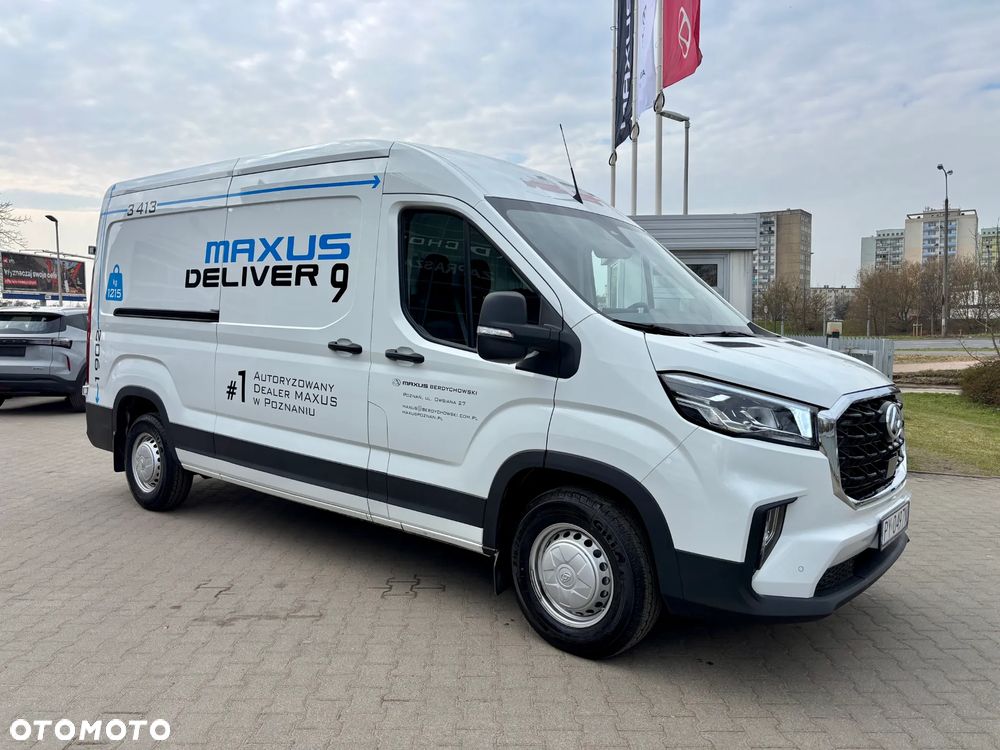 Maxus DELIVER 9 - 13