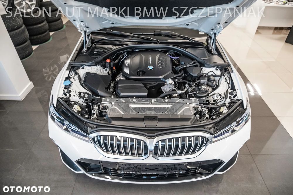BMW Seria 3 320d xDrive M Sport - 38