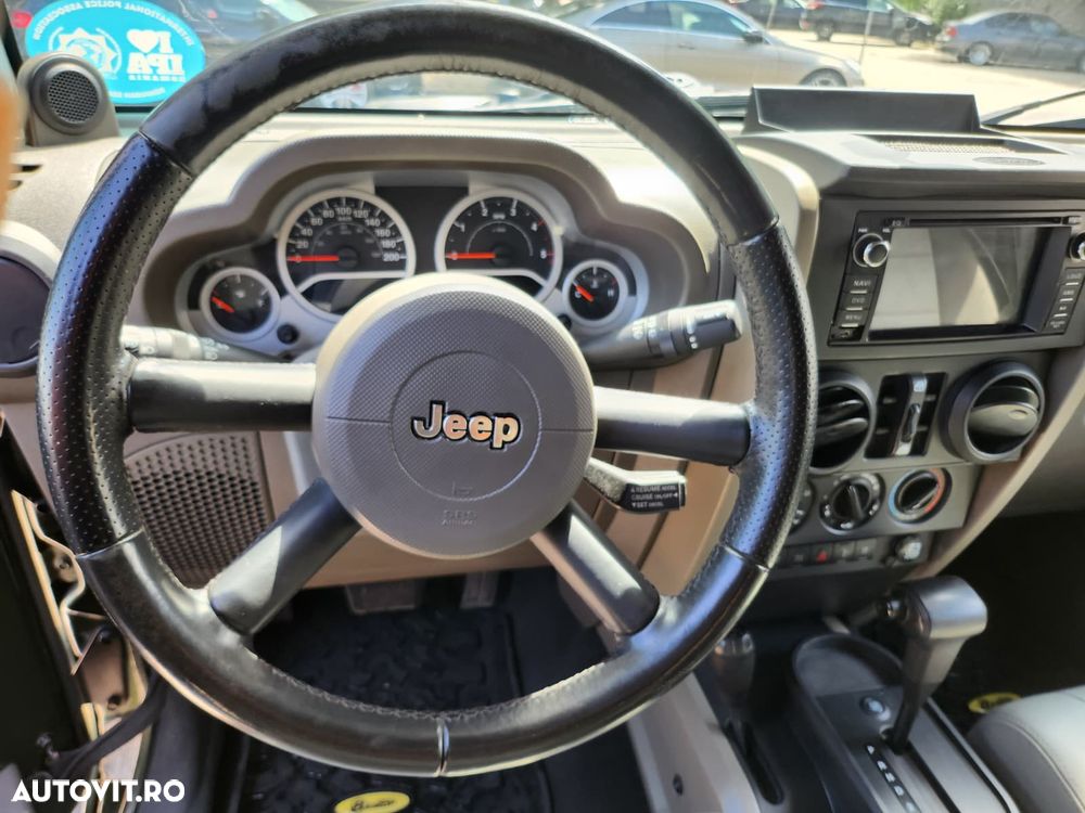 Jeep Wrangler Unlimited 2.8 CRD DPF Automatik Rubicon - 14