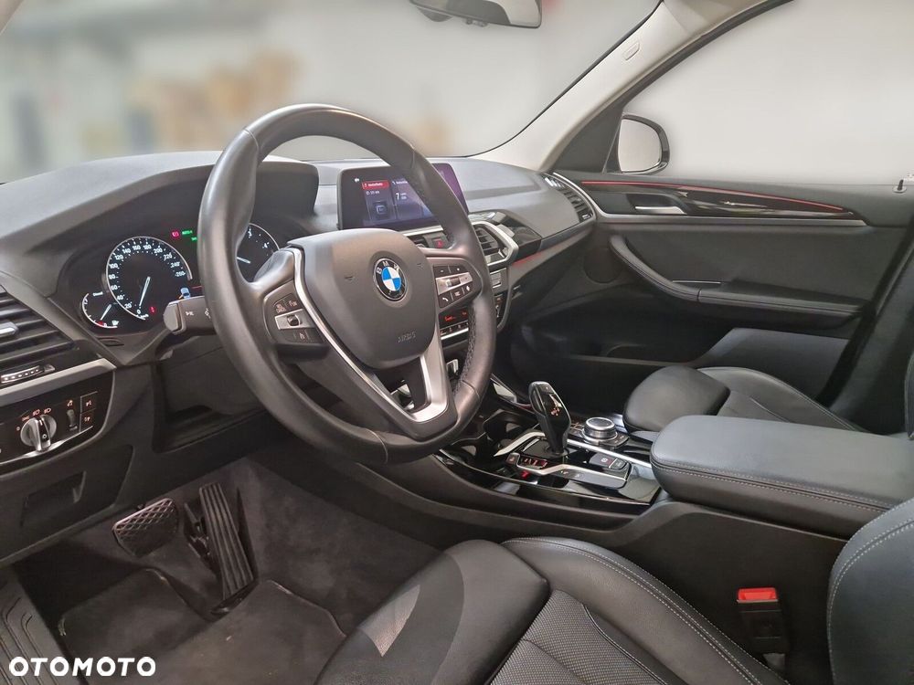 BMW X3 xDrive20d MHEV xLine - 11