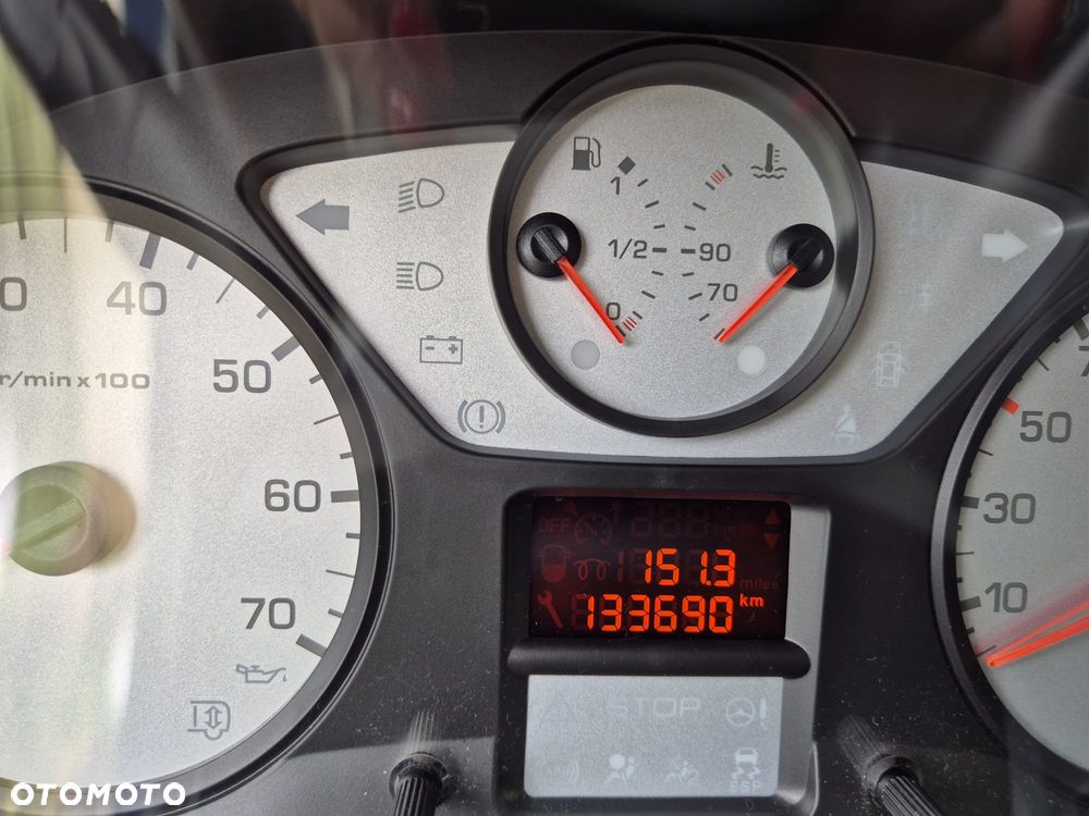 Peugeot Partner - 10