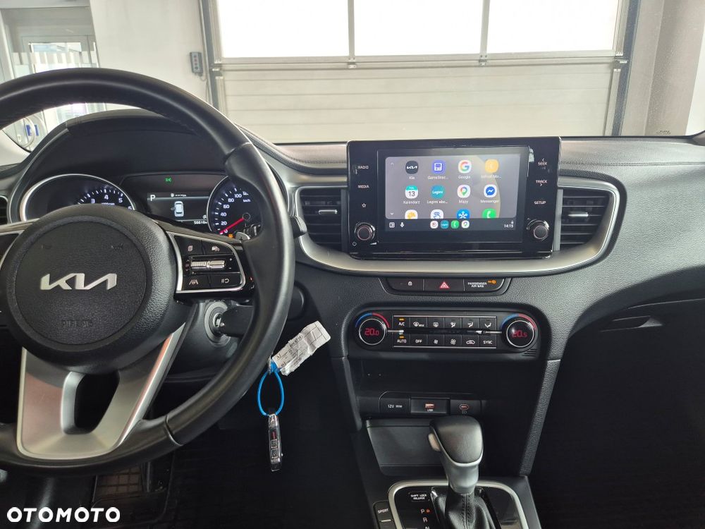 Kia Ceed 1.5 T-GDI M DCT - 24