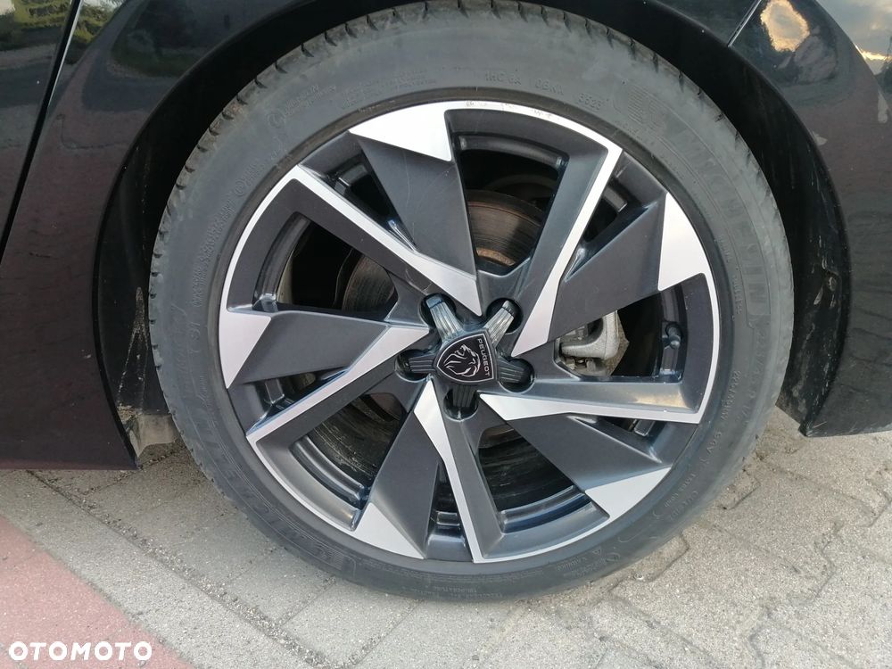 Peugeot 308 BlueHDi FAP 130 EAT8 Stop & Start Active - 27